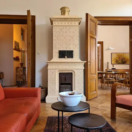 شقة Heritage Park Royal *