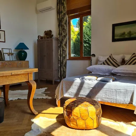 شقة Heritage Park Royal