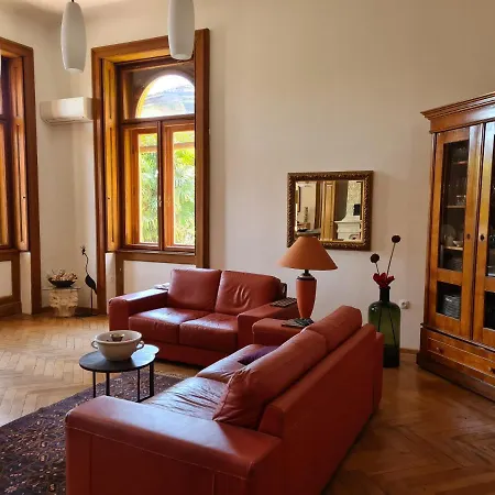 Heritage Park Royal شقة